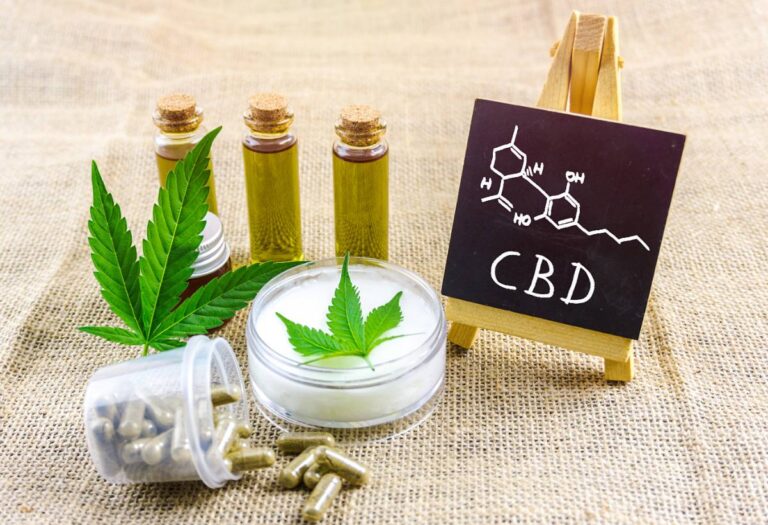 CBD en forme d'huile, de crème et de pilule